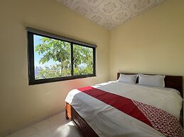 OYO 1228 Gia Hoang Homestay