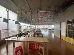 OYO 1228 Gia Hoang Homestay