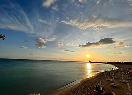 The Blue Panoramic Penthouse