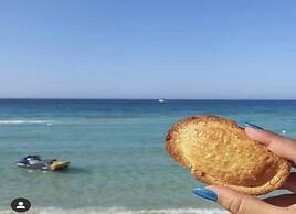 The Blue Panoramic Penthouse