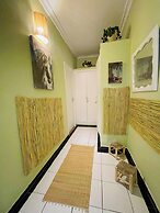 Charming Getaway in Casablanca Maroc, Cozy Home With Thoughtful Amenit