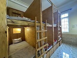 SPOT ON 1229 Happy Dream Homestay