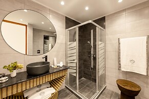 Villa Shanti by Cura Villas Collection