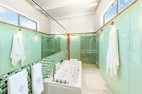 Villa Shanti by Cura Villas Collection