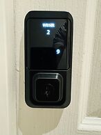 Charming 2 Bedroom Hideaway