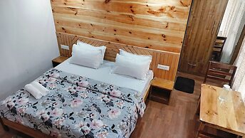 Baikunth Home Stays