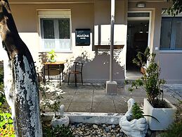 Matina Room At The Heart Of Old Town 1bd, Sleeps 4