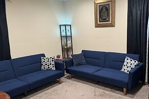 5 Bedroom Apartment Hotel