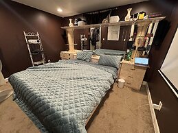 5 Bedroom Apartment Hotel