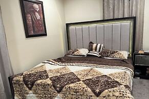 5 Bedroom Apartment Hotel