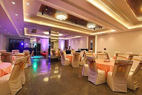 OPO Hotel Iffco Chowk