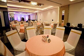 OPO Hotel Iffco Chowk