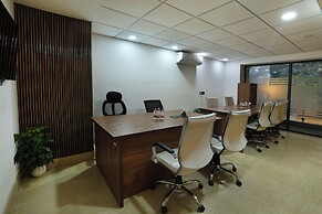 OPO Hotel Iffco Chowk