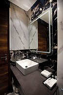 OPO Hotel Iffco Chowk