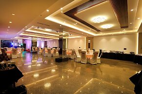 OPO Hotel Iffco Chowk