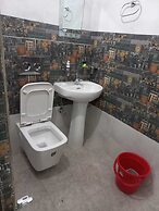 Tirath Hotel - Rishikesh - Uttrakhand