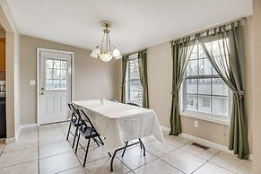 Furnished Deck: Pet-friendly Home in Warsaw