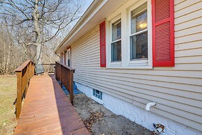 Dog-friendly Michigan City Home - 3 Mi to Beach!