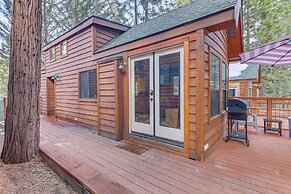 Peaceful Lake Almanor Hideaway, Fish, Hunt + Hike!