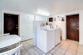 Centrally Located Ocean City Apt < 1 Mi to Beaches