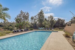 Luxury 'rancho Santa Fe' Villa in Del Mar w/ Pool!