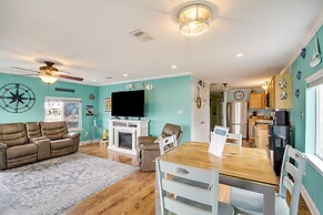 Waterfront Bay St Louis Home w/ Private Dock!