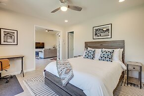 Taos Home w/ Private Hot Tub, Sauna & Gas Grill!