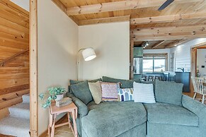 Mountaintop Blue Ridge Cabin: 2 Mi to Downtown