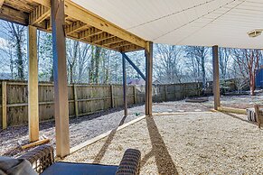 Mountaintop Blue Ridge Cabin: 2 Mi to Downtown