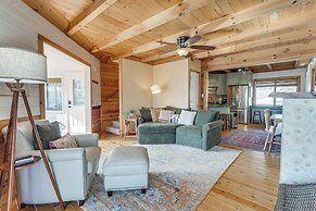 Mountaintop Blue Ridge Cabin: 2 Mi to Downtown