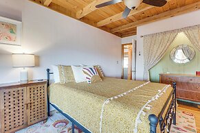 Mountaintop Blue Ridge Cabin: 2 Mi to Downtown