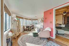 Mountaintop Blue Ridge Cabin: 2 Mi to Downtown