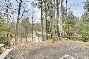 Michigan Log Cabin w/ Pere Marquette River Views