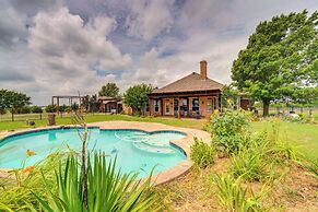 Pet-friendly Celina Ranch w/ Pool on 10 Acres!