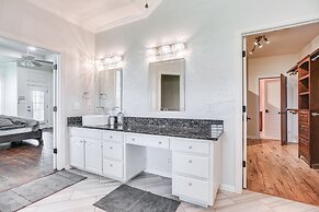 On 10 Acres: Celina Ranch w/ Pool & Fire Pit!