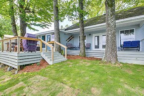 Waterfront Home on Lake Hamilton w/ Dock & 2 Decks