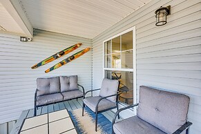 Waterfront Home on Lake Hamilton w/ Dock & 2 Decks