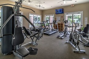 Pilot House 518 1 Bedroom Condo by RedAwning