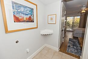 Pilot House 518 1 Bedroom Condo by RedAwning