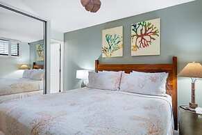 Kihei Surfside, #213 1 Bedroom Condo by RedAwning