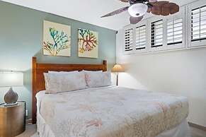 Kihei Surfside, #213 1 Bedroom Condo by RedAwning