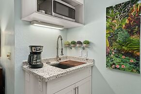 Kauai Waikomo Stream Villas 422 1 Bedroom Condo