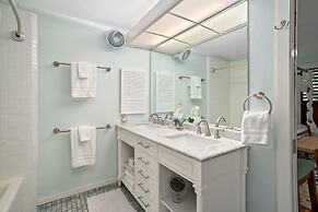 Kauai Waikomo Stream Villas 422 1 Bedroom Condo