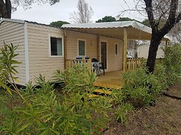 Mobil Home Camping Vagues Océanes