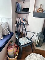 Beautiful 3-bed Cottage With Stunning sea Views