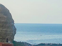 Beautiful 3-bed Cottage With Stunning sea Views