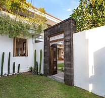 Beautiful Boho-chic 4br Tropical Villa in Pererenan Canggu