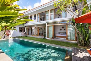 Beautiful Boho-chic 4br Tropical Villa in Pererenan Canggu