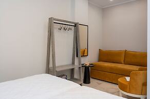 Alexia Seaview Apartments