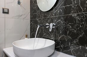 Alexia Seaview Apartments